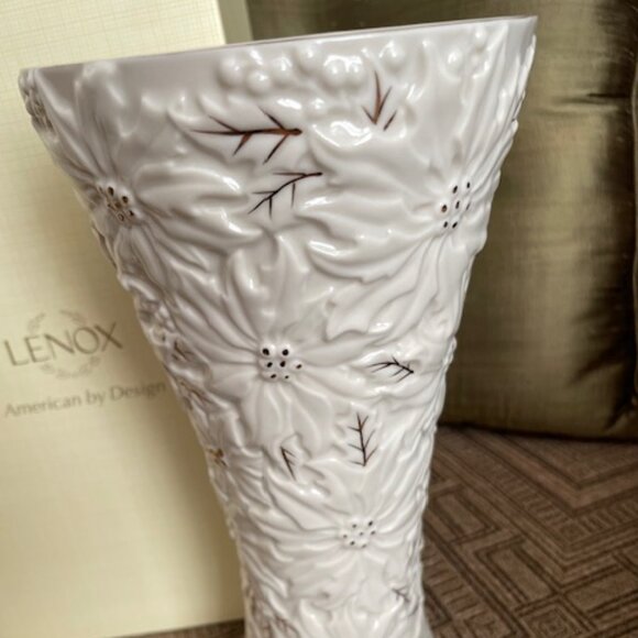 Lenox large vase with Pointsettias